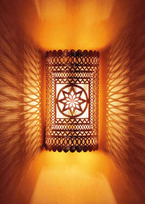Corner Wall Lamp